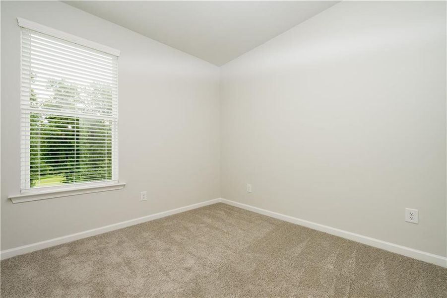 Spacious, unfurnished interior of a new home in , Homer (Image 26).