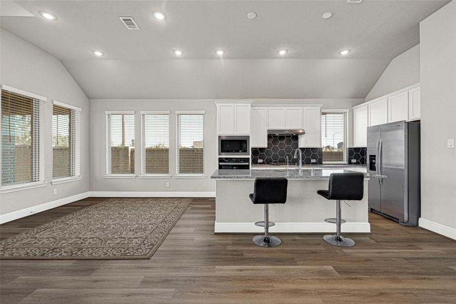 Furnished interior view inside a new home in Edgewater, Webster (Image 5).