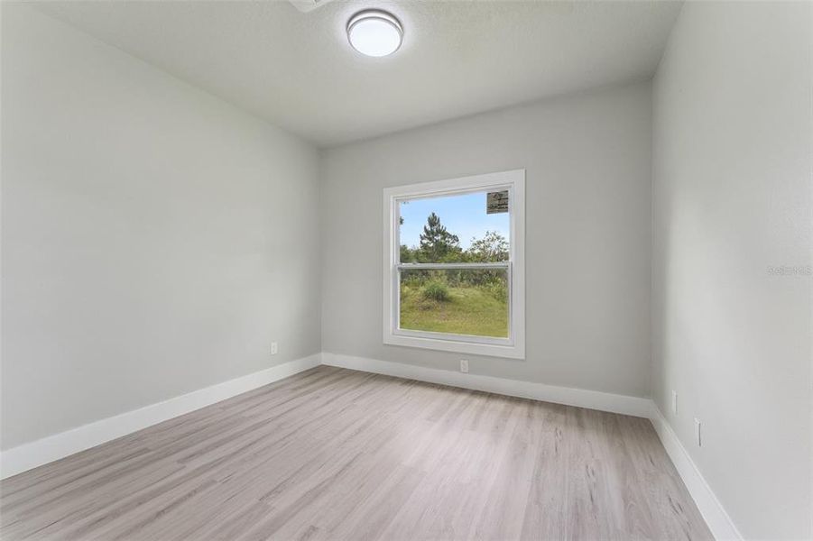 Spacious, unfurnished interior of a new home in , Orlando (Image 49).