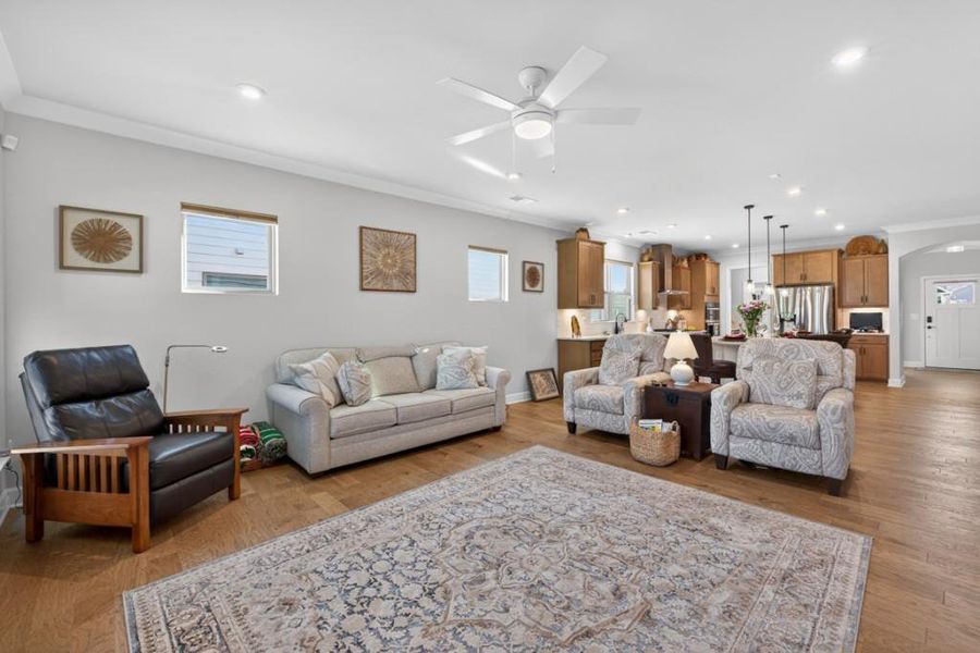 Furnished interior view inside a new home in Del Webb Chateau Elan, Hoschton (Image 8). Furnished interior view inside a new home in Del Webb Chateau Elan, Hoschton (Image 8).