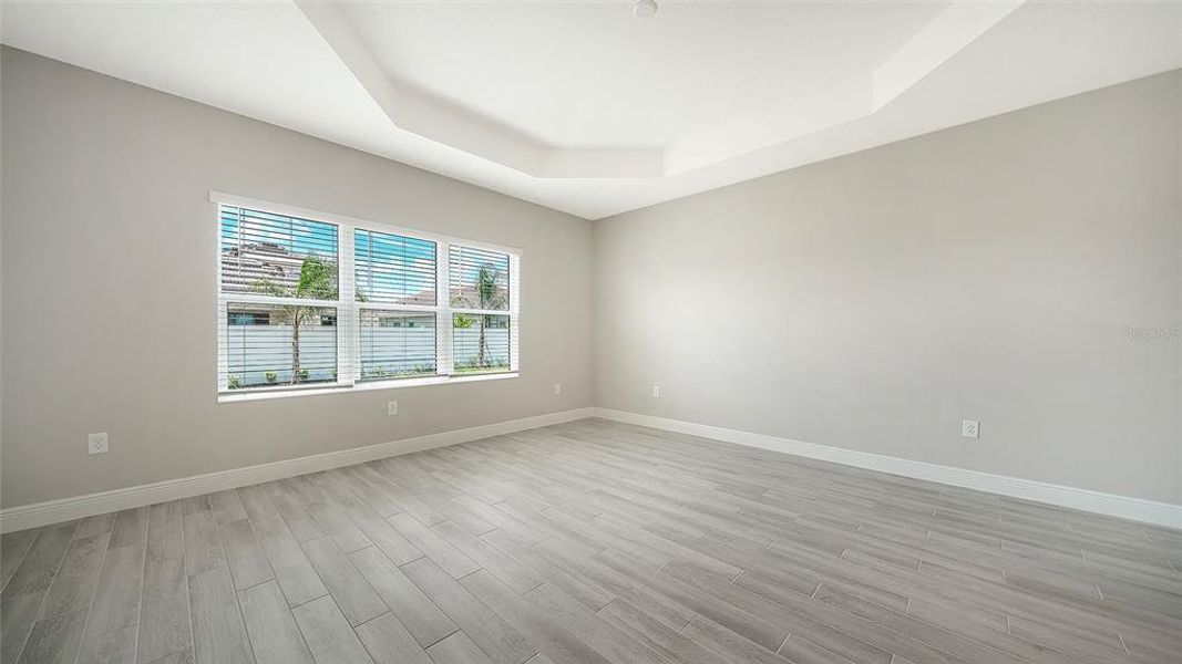 Spacious, unfurnished interior of a new home in Windward, Lakewood Ranch (Image 27). Spacious, unfurnished interior of a new home in Windward, Lakewood Ranch (Image 27).