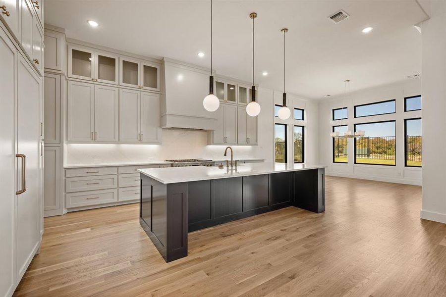 Furnished interior view inside a new home in Montclair, Prosper (Image 13).