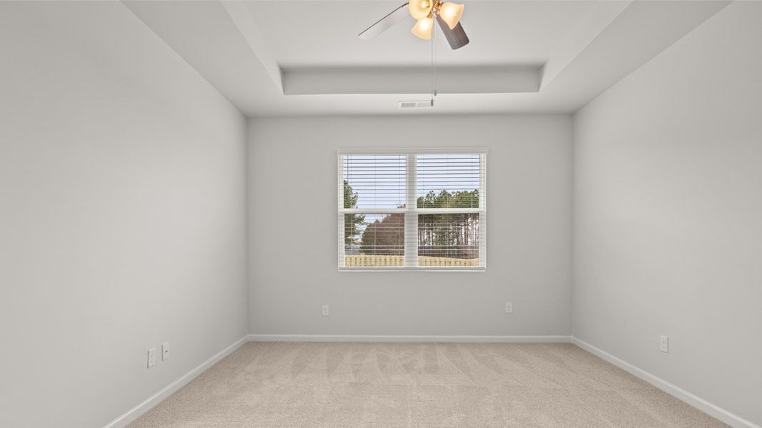 Spacious, unfurnished interior of a new home in The Abbey at Trolley Run Station, Aiken (Image 16).