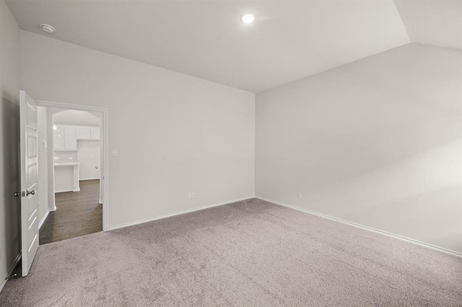 2845 Holstein- Primary Suite-2