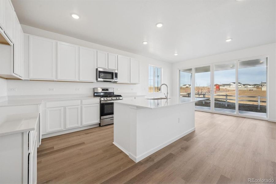 Furnished interior view inside a new home in Vista West, Keenesburg (Image 8).