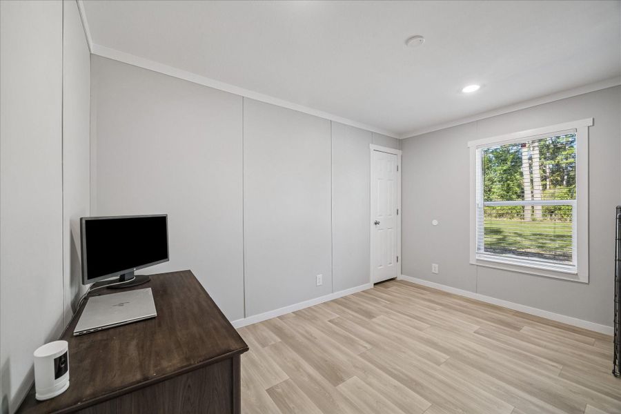 Spacious, unfurnished interior of a new home in , Porter (Image 8).