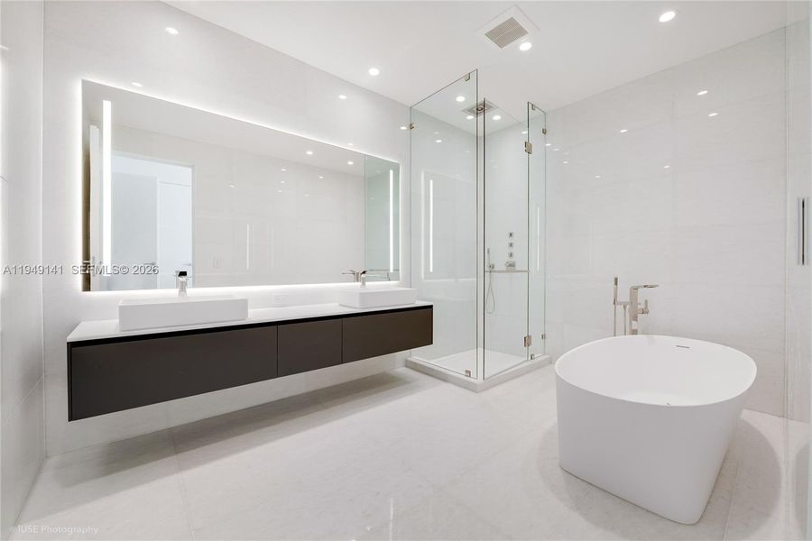 Furnished interior view inside a new home in , Miami (Image 9).
