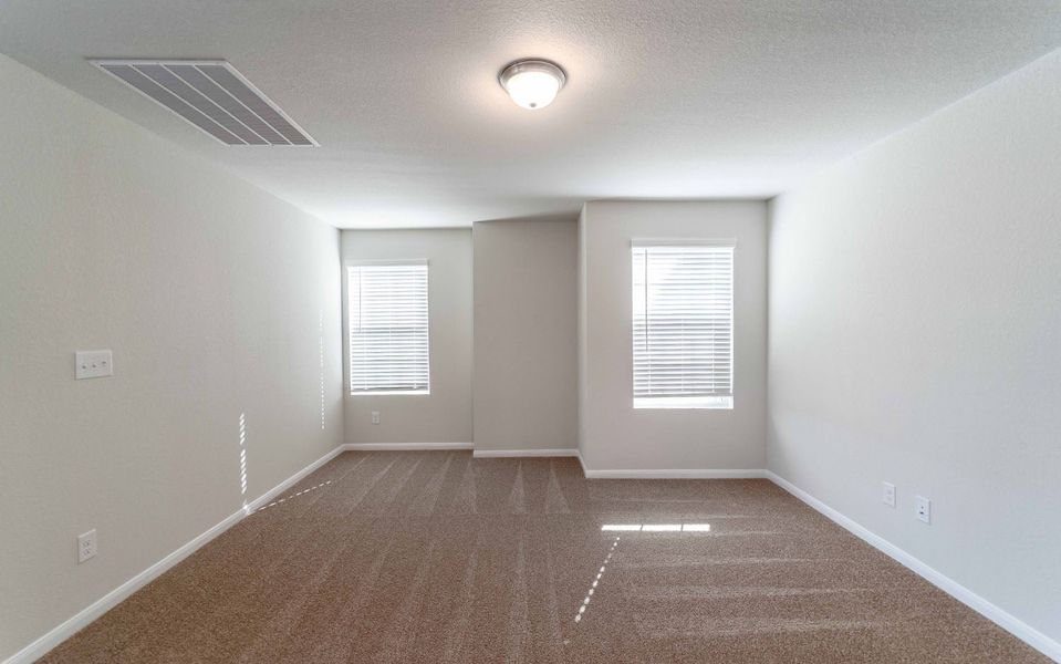 Spacious, unfurnished interior of a new home in Grande Estates, Bertram (Image 16).