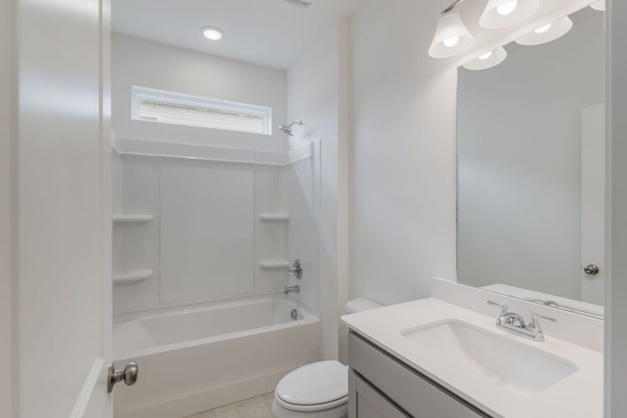 Hall bathroom. Hall bathroom.