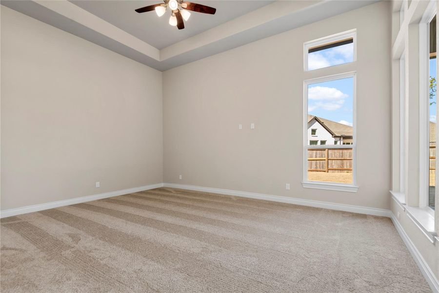 Spacious, unfurnished interior of a new home in , Conroe (Image 21). Spacious, unfurnished interior of a new home in , Conroe (Image 21).
