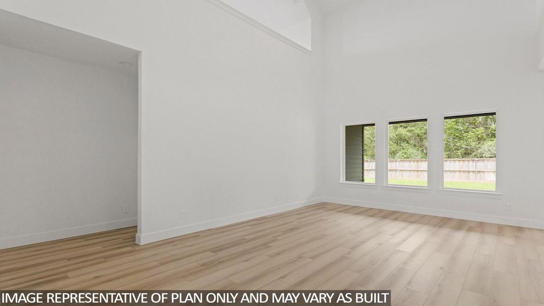 Spacious, unfurnished interior of a new home in Silverthorne, Conroe (Image 13). Spacious, unfurnished interior of a new home in Silverthorne, Conroe (Image 13).