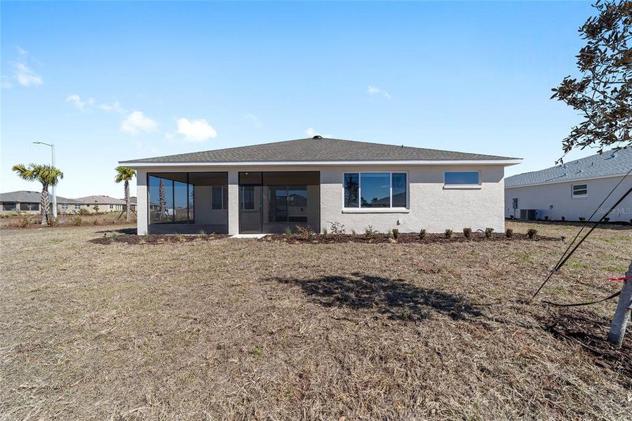 Exterior details and patio area of a home in , Ocala (Image 4).