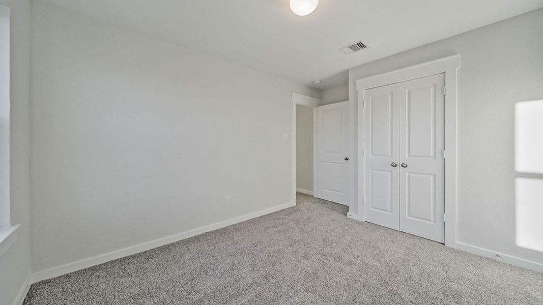 Representative furnished interior of a home built from the Meridian by Brightland Homes in Mostyn Springs, Magnolia (Image 12).