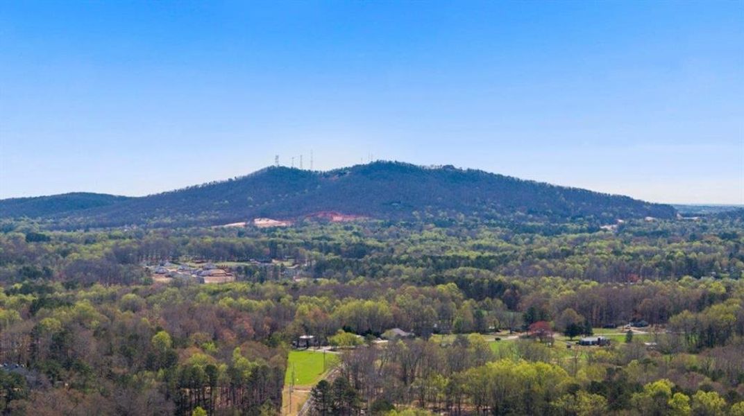 Natural landscape and outdoor views near Haven Abbey in Cumming (Image 48). Natural landscape and outdoor views near Haven Abbey in Cumming (Image 48).