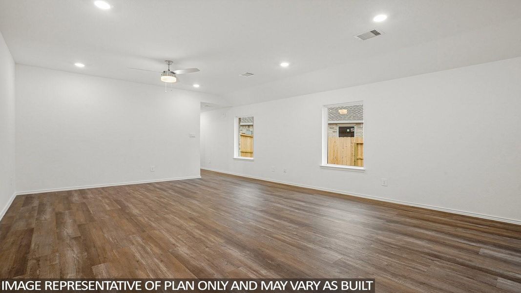 Spacious, unfurnished interior of a new home in Cypress Green, Tomball (Image 13). Spacious, unfurnished interior of a new home in Cypress Green, Tomball (Image 13).