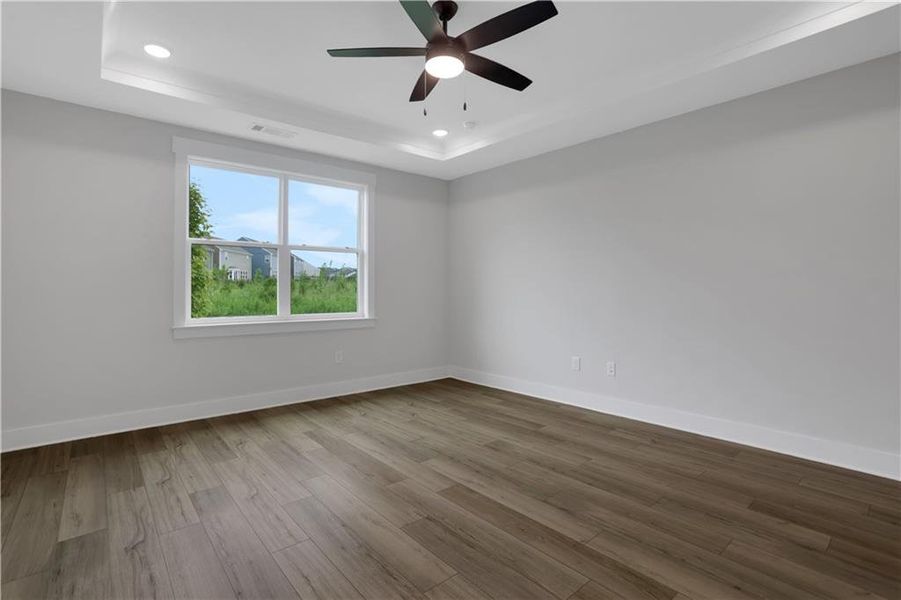 Spacious, unfurnished interior of a new home in Twin Lakes, Hoschton (Image 36).