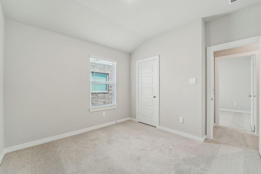 Spacious, unfurnished interior of a new home in Stewart's Ranch, Conroe (Image 30). Spacious, unfurnished interior of a new home in Stewart's Ranch, Conroe (Image 30).