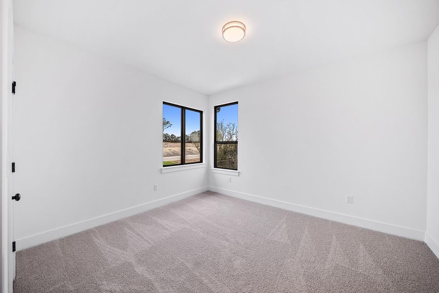 Spacious, unfurnished interior of a new home in The Hollows Sanctuary - 85', Jonestown (Image 15).