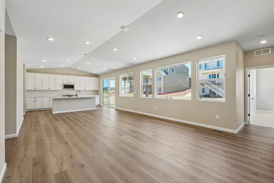 Spacious, unfurnished interior of a new home in The Aurora Highlands, Aurora (Image 10). Spacious, unfurnished interior of a new home in The Aurora Highlands, Aurora (Image 10).