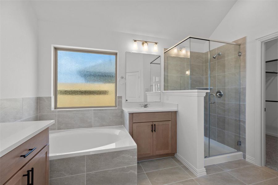 Furnished interior view inside a new home in Oakwood Estates, Waller (Image 8).