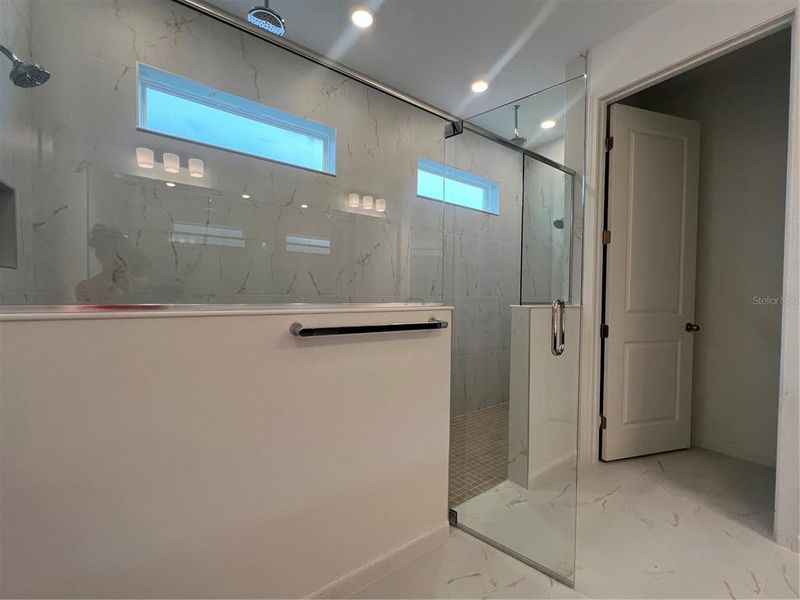 Image 28 of a home in Hills of Minneola.