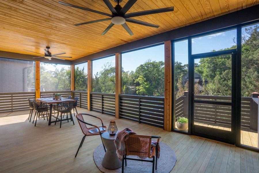 Exterior details and patio area of a home in , Folly Beach (Image 4).