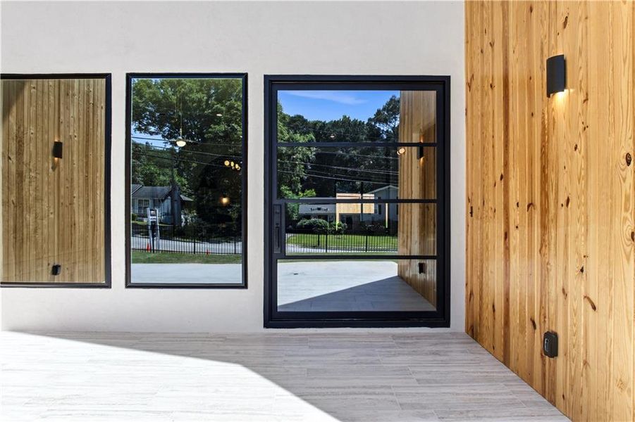 Exterior details and patio area of a home in , Lawrenceville (Image 3).