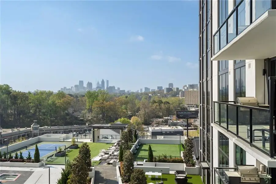 Condo located in Atlanta, GA showcasing its design and architecture (Image 4). Condo located in Atlanta, GA showcasing its design and architecture (Image 4).