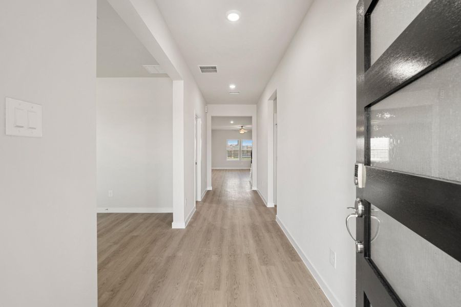 Image 24 of a home in Sunterra.