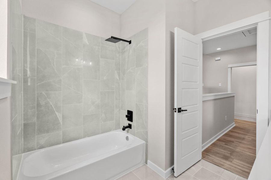 Photos are of a different unit.