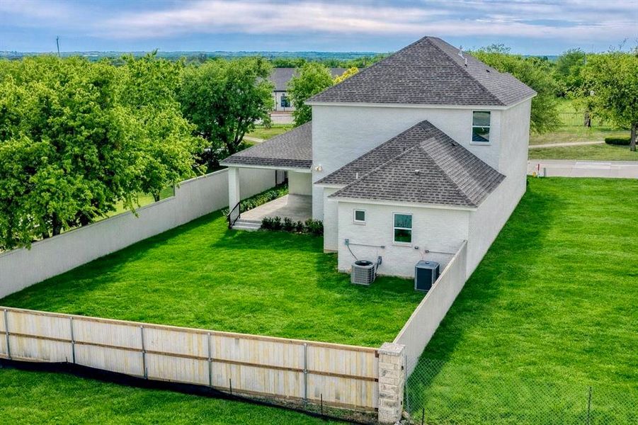 Exterior details and patio area of a home in , Aledo (Image 20).