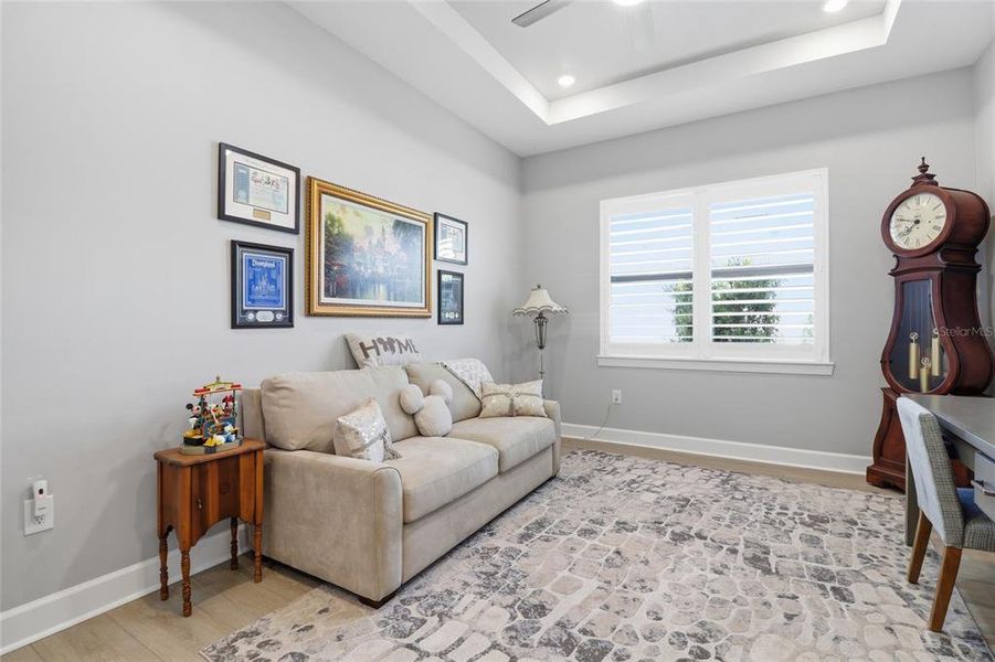 Furnished interior view inside a new home in , Lakewood Ranch (Image 37).
