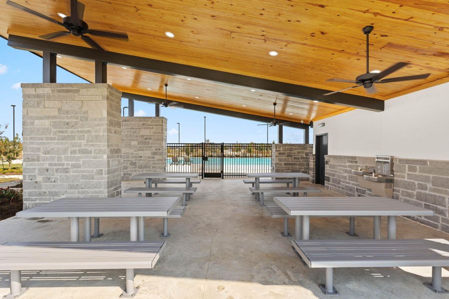 Community amenities in Medina, Dayton (Image 25).