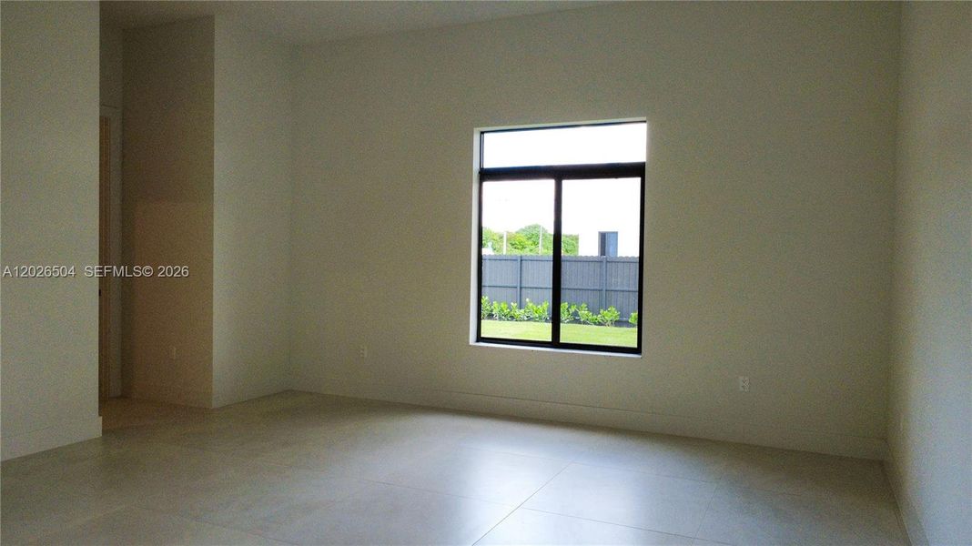 Spacious, unfurnished interior of a new home in , Homestead (Image 22).