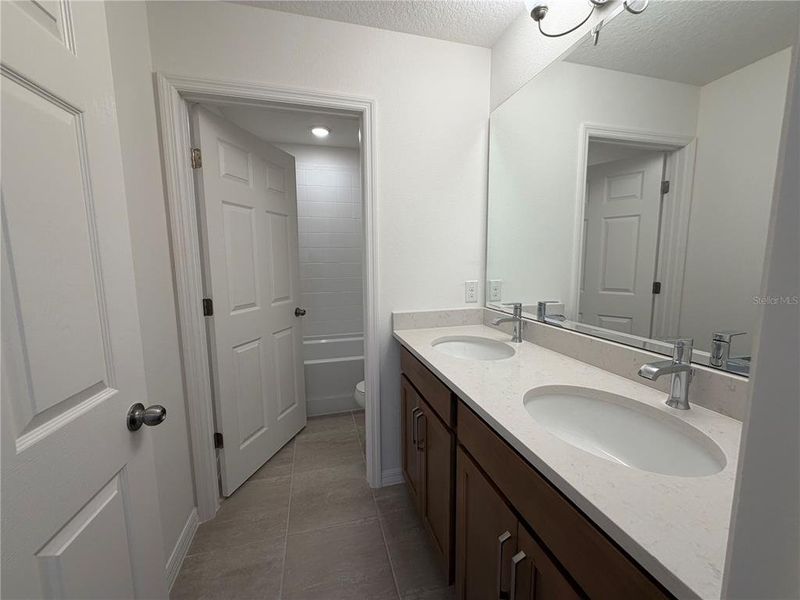 Furnished interior view inside a new home in , Deland (Image 4).