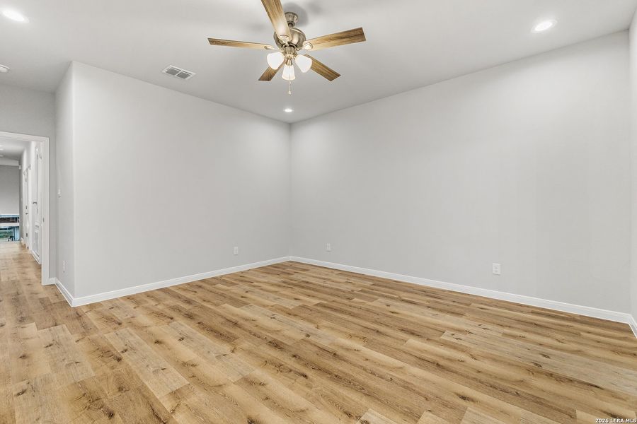 Spacious, unfurnished interior of a new home in , San Antonio (Image 23). Spacious, unfurnished interior of a new home in , San Antonio (Image 23).