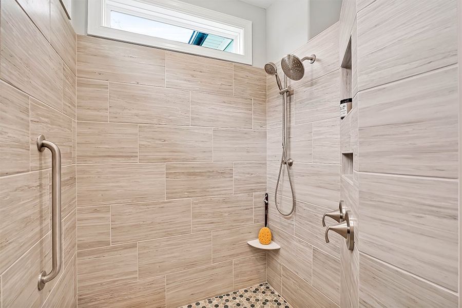 Jonesport, Master Bathroom