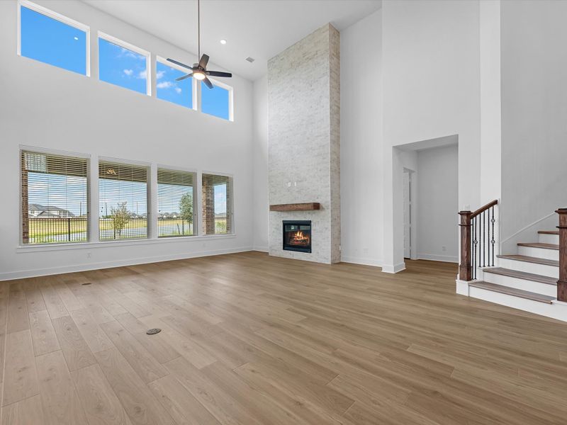 Spacious, unfurnished interior of a new home in Dunham Pointe, Cypress (Image 13). Spacious, unfurnished interior of a new home in Dunham Pointe, Cypress (Image 13).