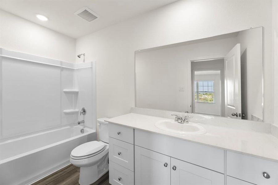 22. 3216 Dillonwood - 2ND Bath