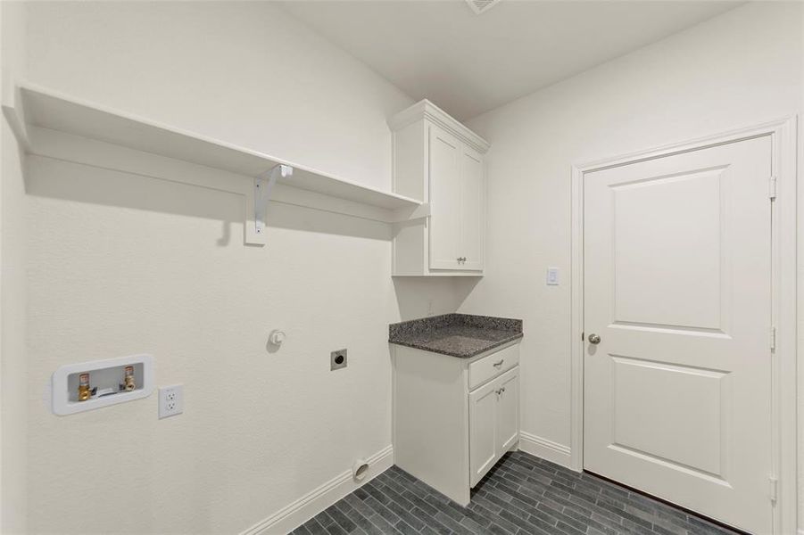 Image 17 of a home in .