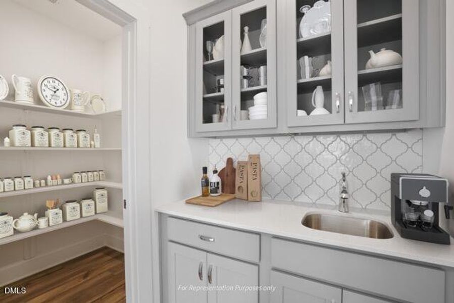 Selma Virtually Furnished with messy and