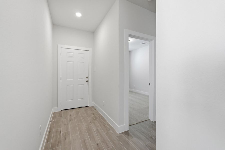 Spacious, unfurnished interior of a new home in Bluestem, Brookshire (Image 42).