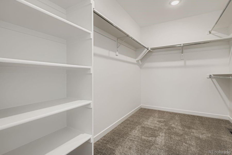 Image 17 of a home in Independence: The Pioneer Collection.