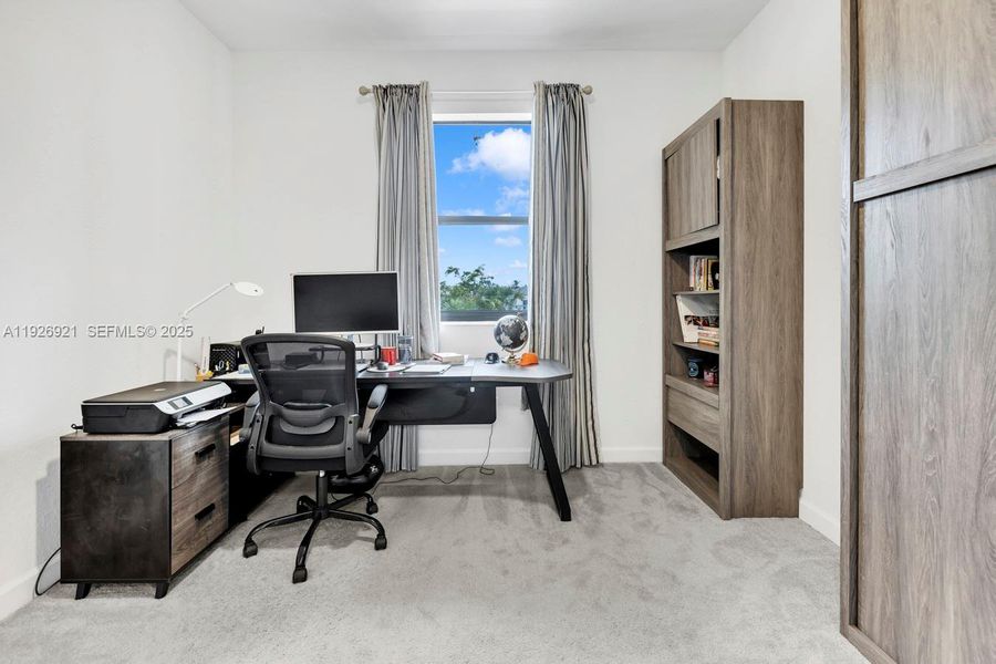 Furnished interior view inside a new home in , Pembroke Pines (Image 22). Furnished interior view inside a new home in , Pembroke Pines (Image 22).