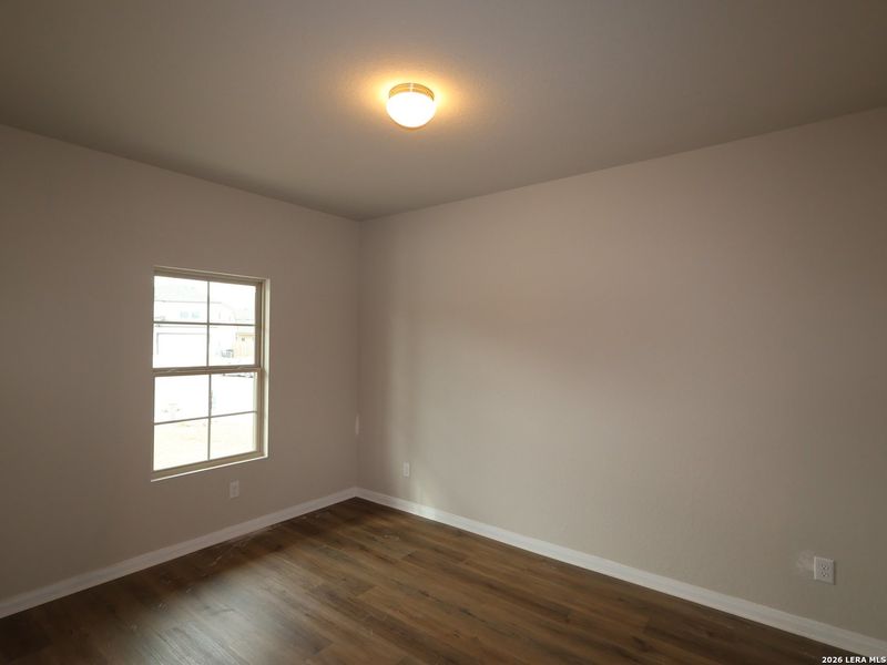 Spacious, unfurnished interior of a new home in Agave, San Antonio (Image 22).