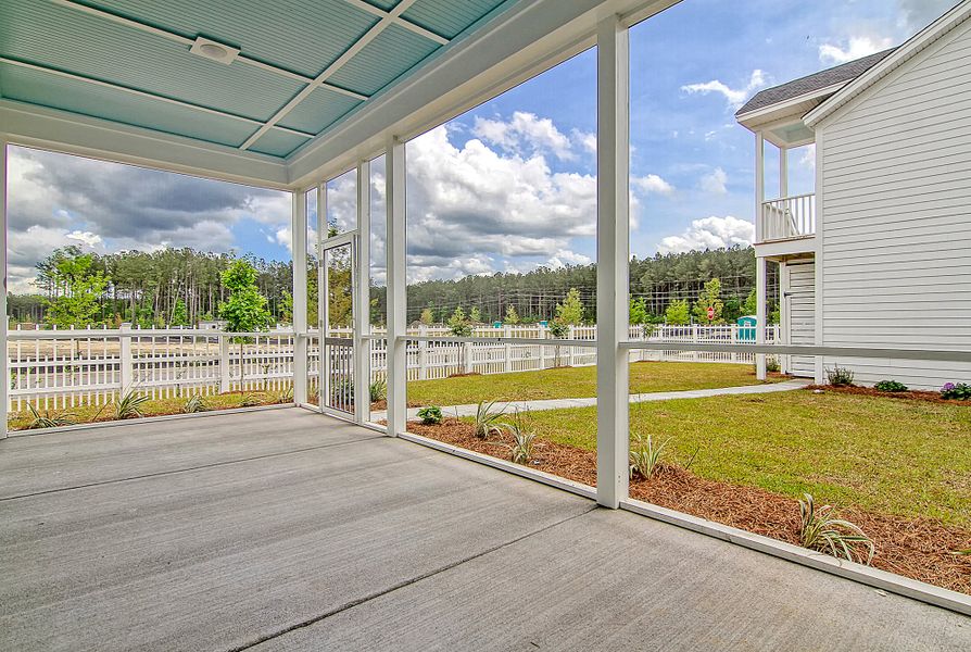 Representative exterior details of a home built from the Newington by Ashton Woods in Midtown at Nexton, Summerville (Image 3).