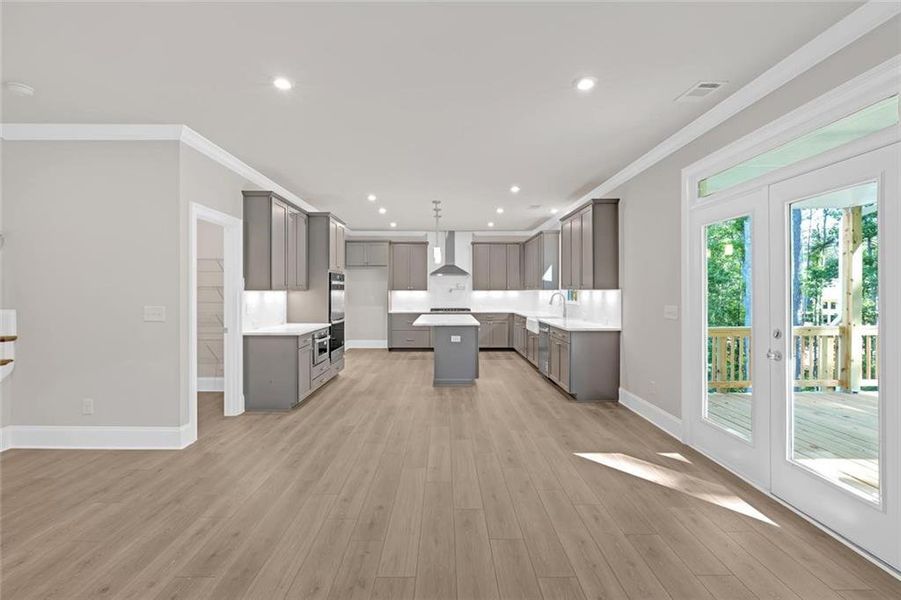 Spacious, unfurnished interior of a new home in Ford Landing, Acworth (Image 32).