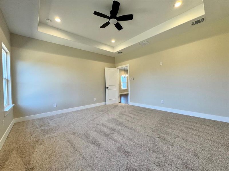 Spacious, unfurnished interior of a new home in , Gun Barrel City (Image 33). Spacious, unfurnished interior of a new home in , Gun Barrel City (Image 33).