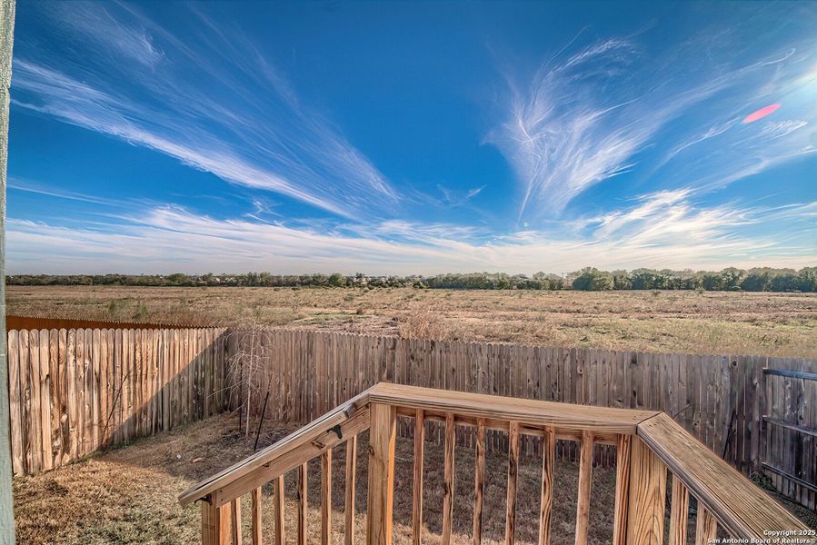 Image 20 of a home in Silos: Broadview Collection. Image 20 of a home in Silos: Broadview Collection.