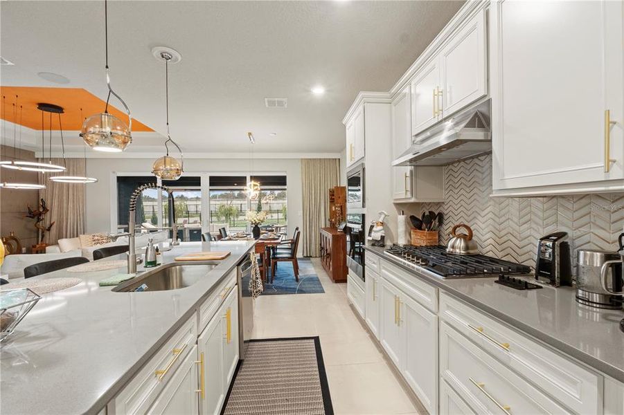 Furnished interior view inside a new home in Willow Ridge, Montverde (Image 27). Furnished interior view inside a new home in Willow Ridge, Montverde (Image 27).